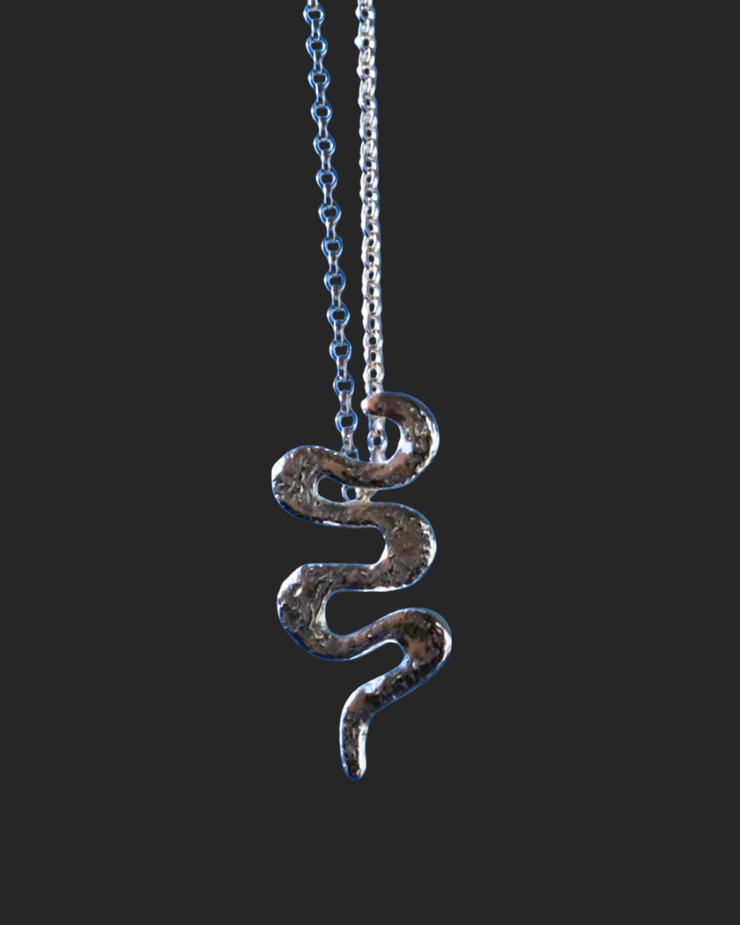 Echo line necklace